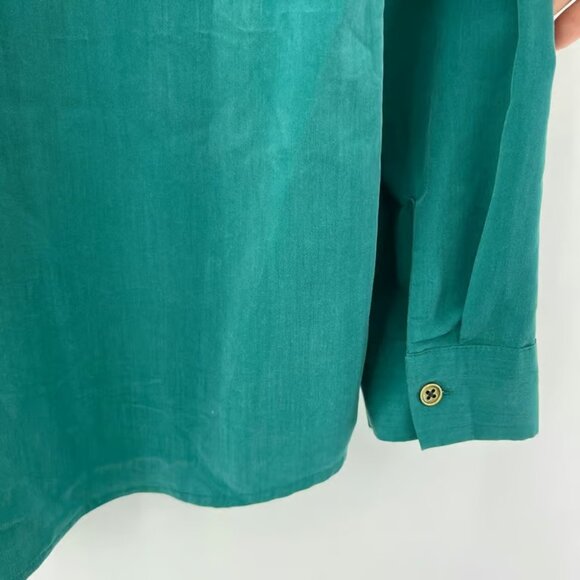 Chico's MEDIUM Green Brushed Matte lace Up Long Sleeve Blouse Top Shirt - Picture 6 of 7